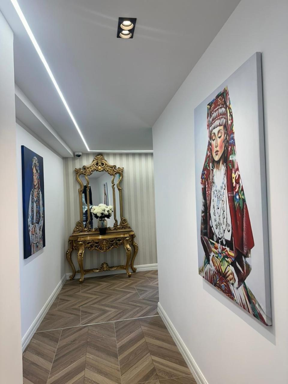 Hotel Europa Prishtina Prishtine Bagian luar foto
