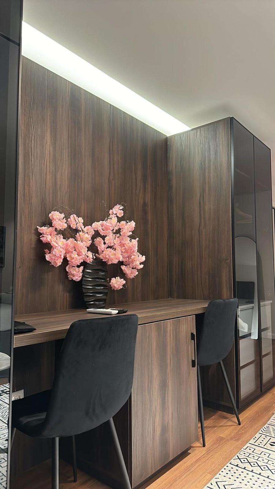 Hotel Europa Prishtina Prishtine Bagian luar foto