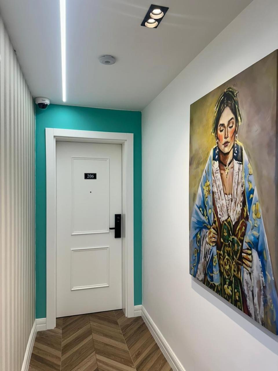 Hotel Europa Prishtina Prishtine Bagian luar foto